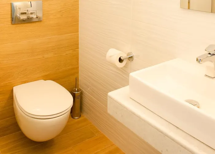 Island View 크리시 아모우디아